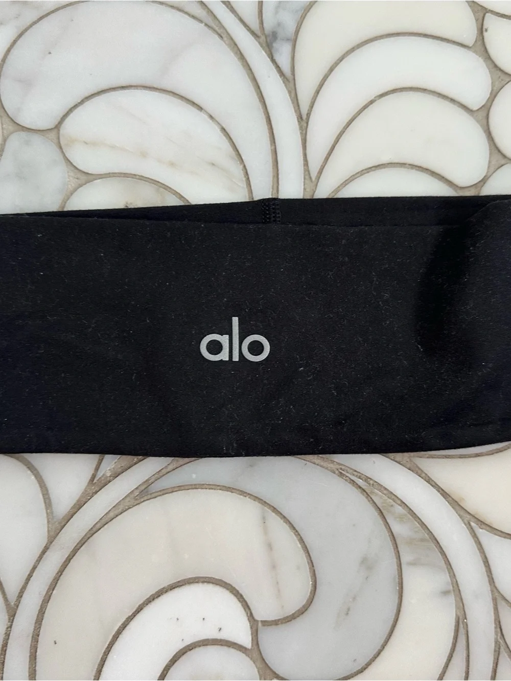 Alo Performance Conquer Headband